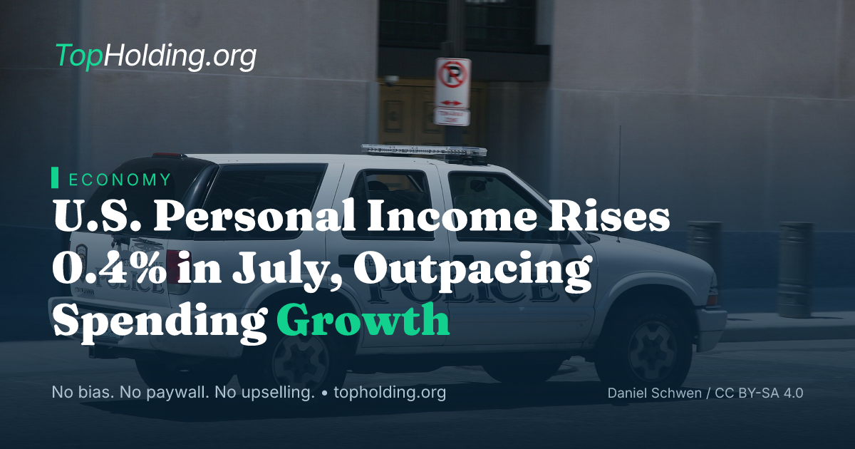 U.S. Personal Income Rises 0.4% in July, Outpacing Spending Growth