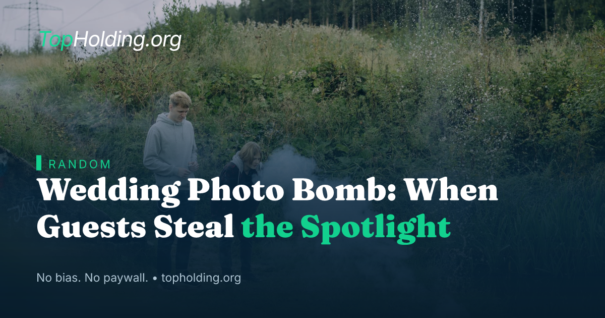 Wedding Photo Bomb: When Guests Steal the Spotlight